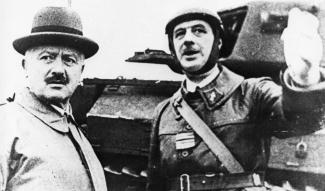 ©Musée de l'Ordre de la Libération | De Gaulle et Albert Lebrun à Goetzenbruck le 23 octobre 1939.