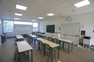 Salle de classe du groupement scolaire de Nizy le Comte