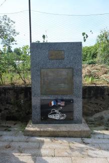 La stèle du carrefour de la Libération