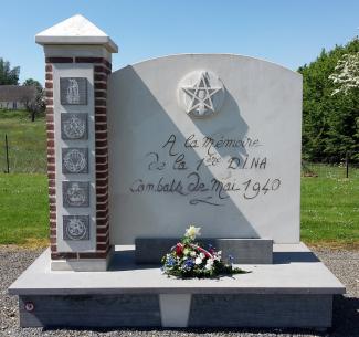 Le monument à la mémoire de la 1ère DINA situé dans le cimetière de Wassigny, à côté de la tombe du Lt-Colonel Trabila ©CD02