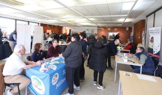 Les premières rencontres du bénévolat à Laon, espace des solidarités (MDPH)