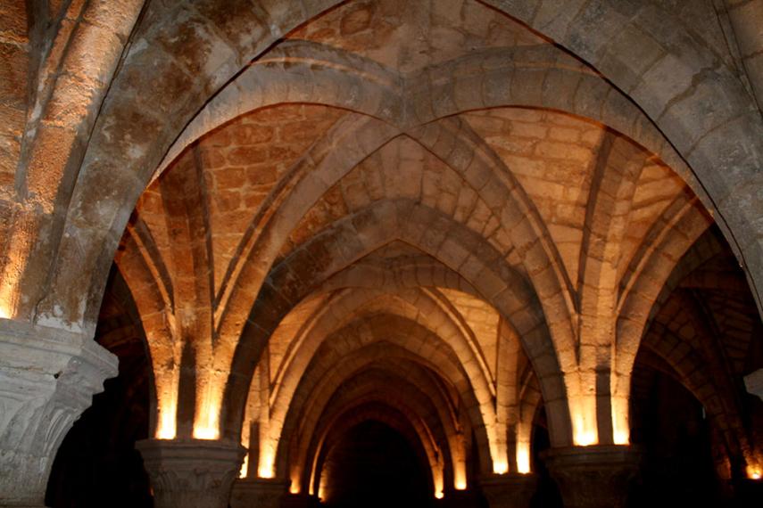 Salle gothique Bernard-de-Clairvaux < Laon < Aisne < Picardie