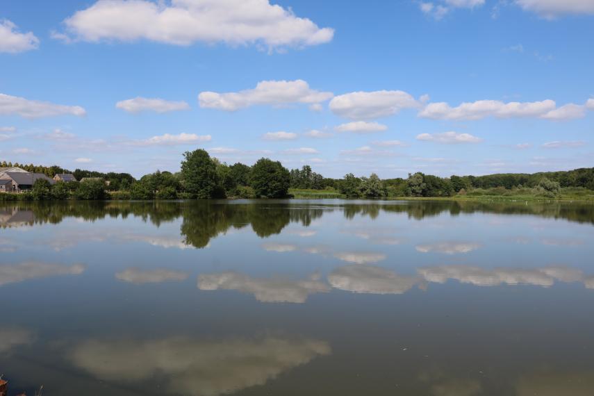 Plan d'eau de Boué < Thiérache < Aisne < HdF
