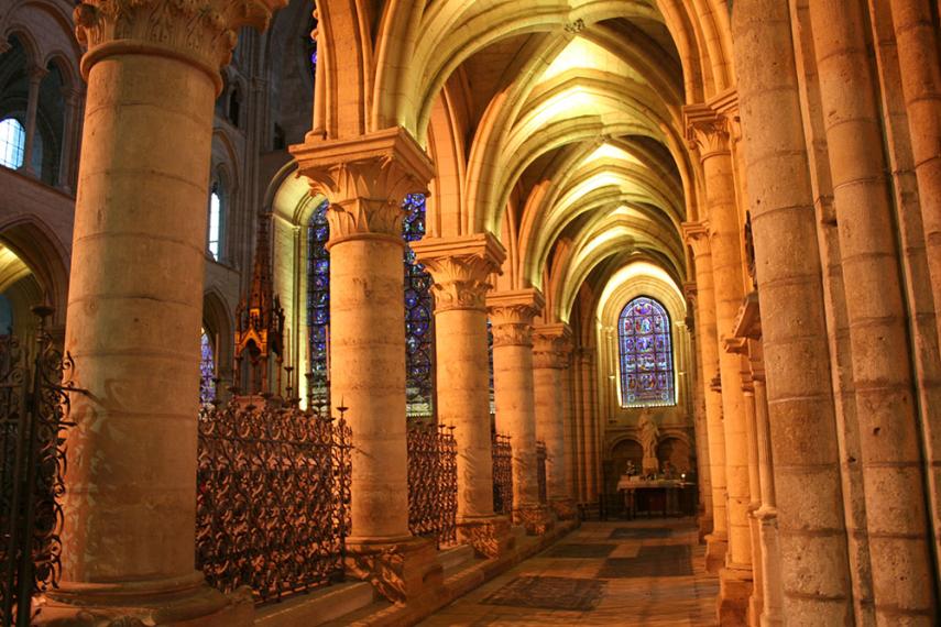 Cathédrale Notre-Dame nef < Laon < Aisne < Hauts-de-France