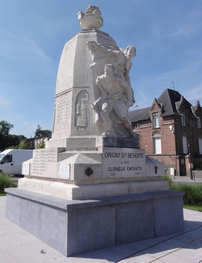 Origny-Sainte-Benoite_(Aisne)_monument_aux_morts