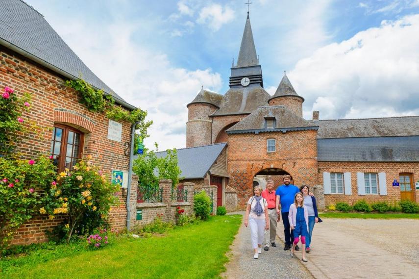 Visites d'été < Eglise de Parfondeval < Parfondeval < Thiérache < Aisne  picardie