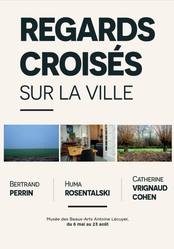 REGARDS CROISES