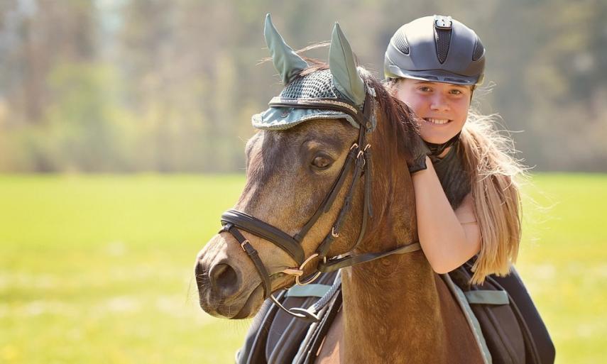 horsewoman©Pezibear by Pixabay