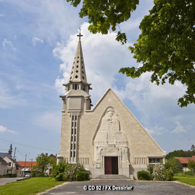 l'église de Monthenault