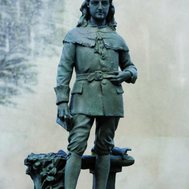 Statue de Jean Racine enfant