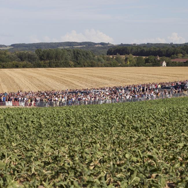 Le public avant l'entrée sur site