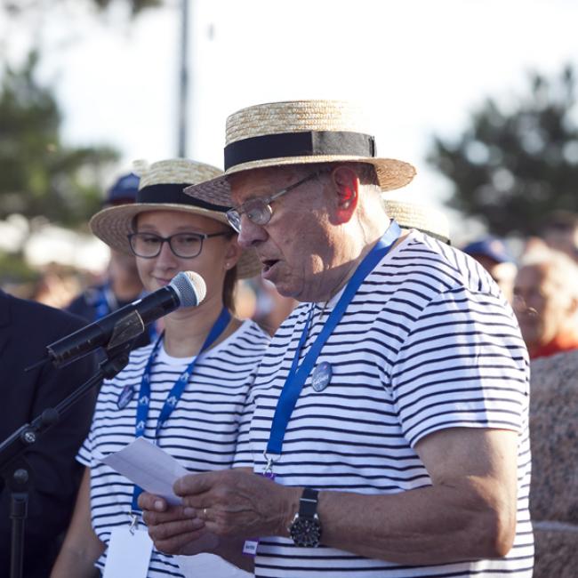 Moment d'hommage aux poilus