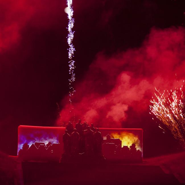Un ciel de feu et de sang