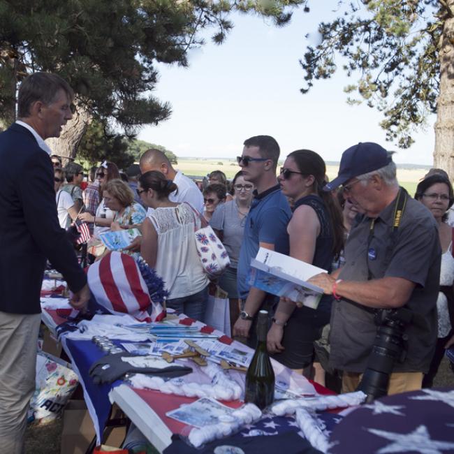 Les stands attirent de nombreux visiteurs