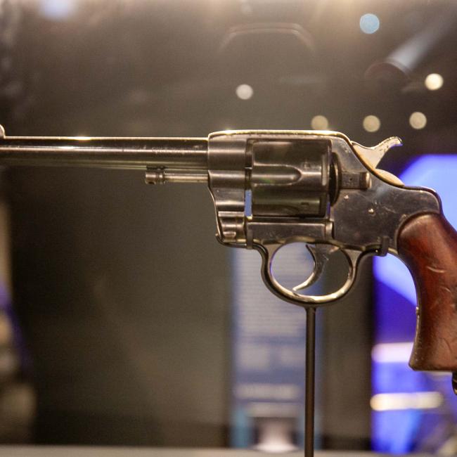 Arme de poing exposee au lmusee de la resistance et de la deportation